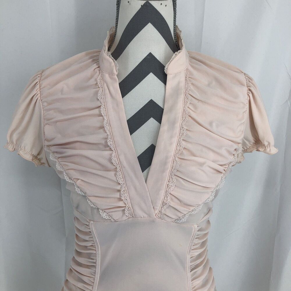 Charlotte Russe Rouched Front Pink Short Sleeve Top Lace Detail Blouse Medium